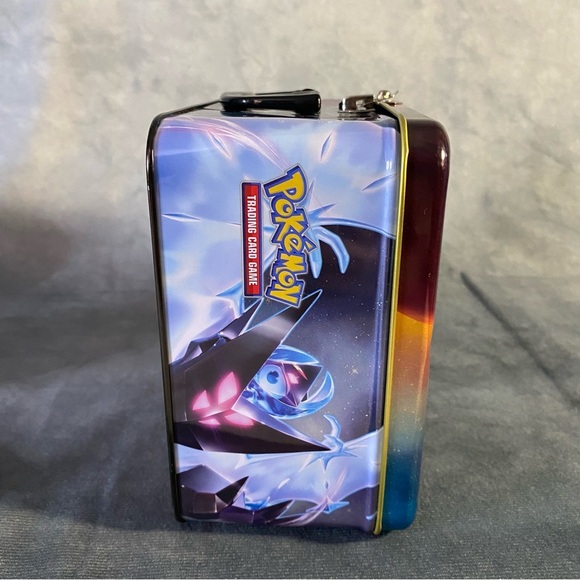 Pokémon Ball Bundle w Tin Box Various Pokeball (4) Storage Container Collectable - Picture 5 of 16